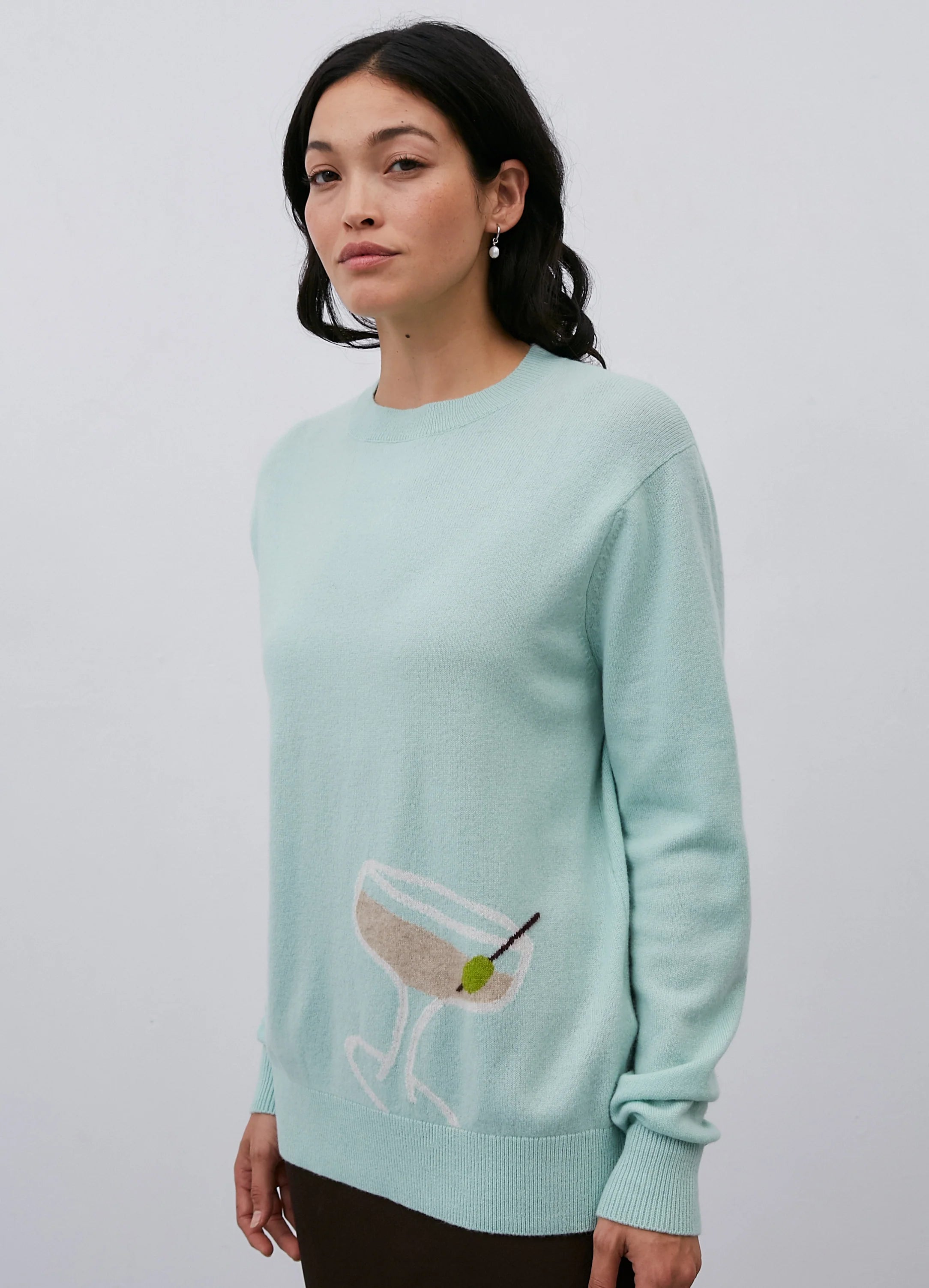 Le mannequin mesure 1m73 et porte une taille XS.
